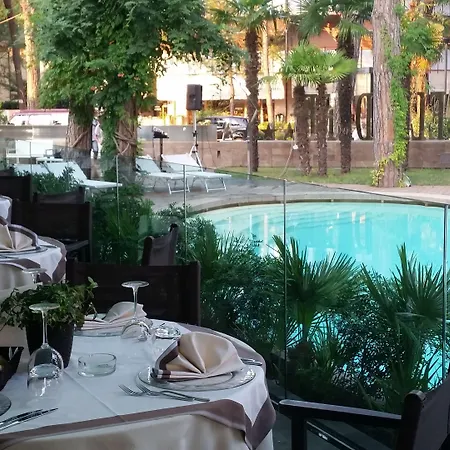 Belvedere Hotel 4*