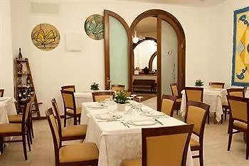 Belvedere Hotel 4*