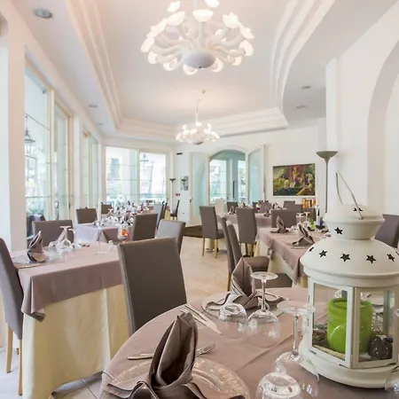 Szálloda Belvedere 4*